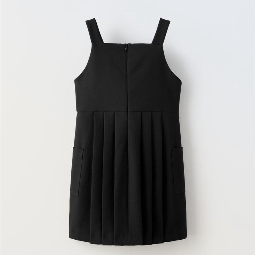NWT Zara Black POCKETED PLEATED PINAFORE DRESS. Size 9 - Picture 2 of 3